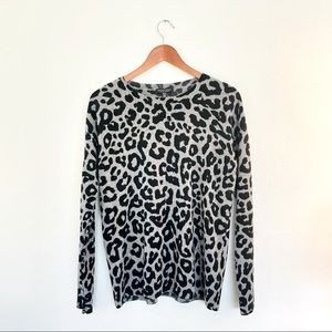 SAKS FIFTH AVENUE Gray Leopard Print Cashmere Sweater Sz S- EXCELLENT CONDITION